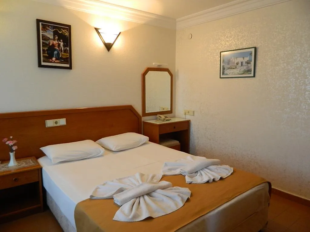 Gulizar Hotel Antália